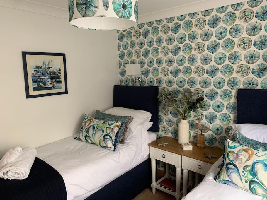 Crabshell Quay Waterfront Living In Kingsbridge Leilighet Kingsbridge  Eksteriør bilde